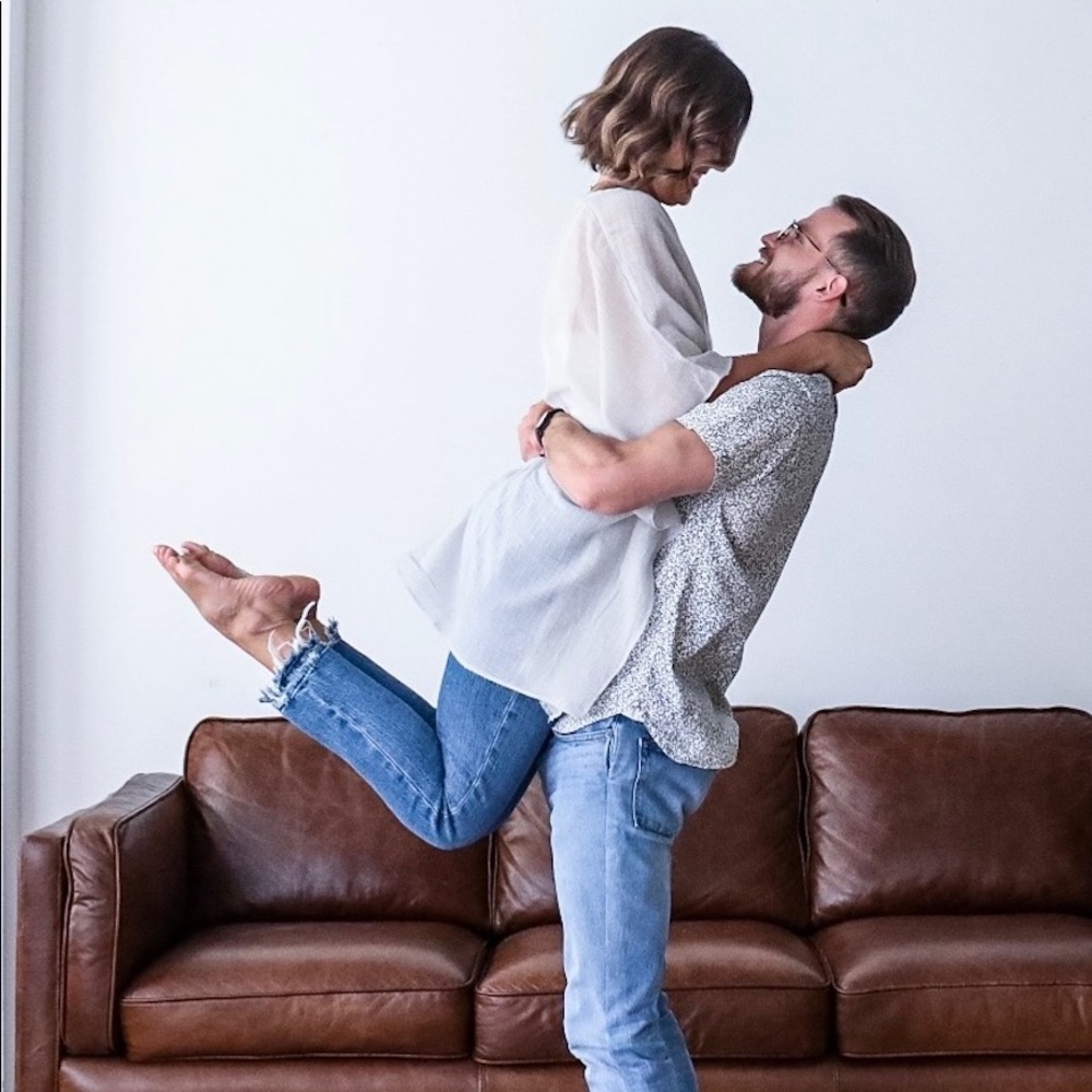 Meet your Posher, Dustin.